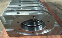 What are the requirements for the division of CNC machining processes